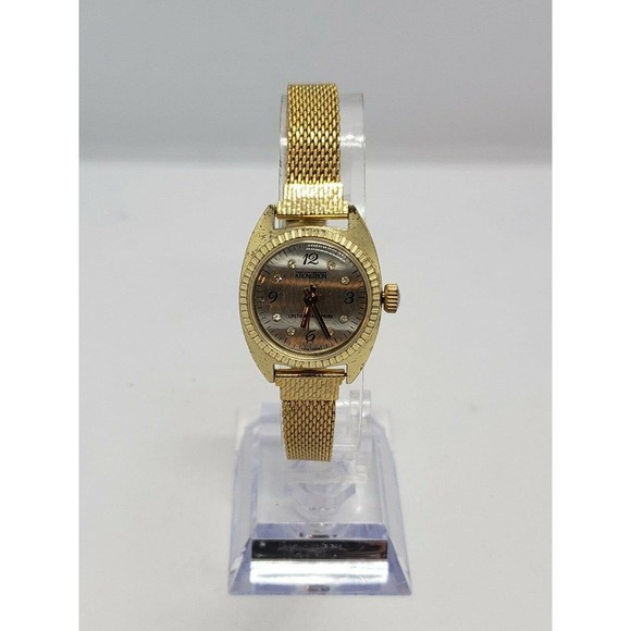 Vintage Womens Kronotron Hand Wind Watch main image 4